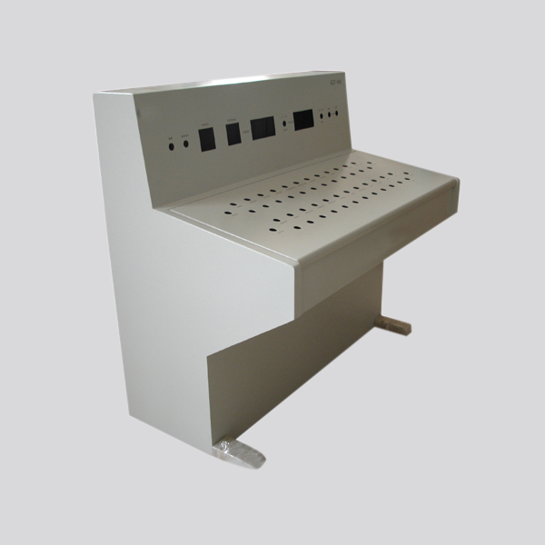 監(jiān)控操作臺